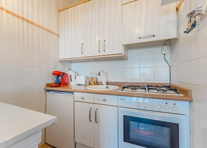 Ocean View - 1 Bedroom In Cristianos Apartamento